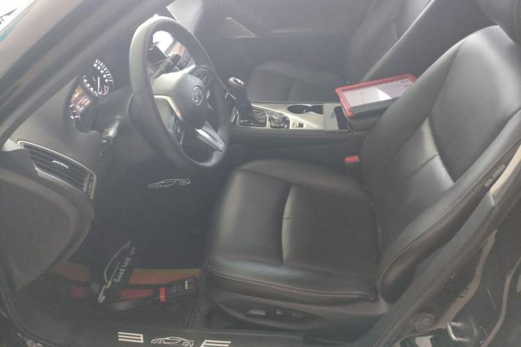 Used Infiniti Q50L 2018 2.0T Enjoyment Edition China V standard
