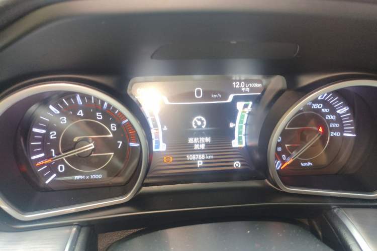 Used Jeep Grand Commander 2018 2.0T Two-Wheel Drive Enjoy Edition China V