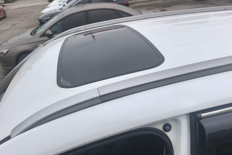 Used CHANGAN CS75 2014 1.8T Automatic Elite Model China IV Standard
