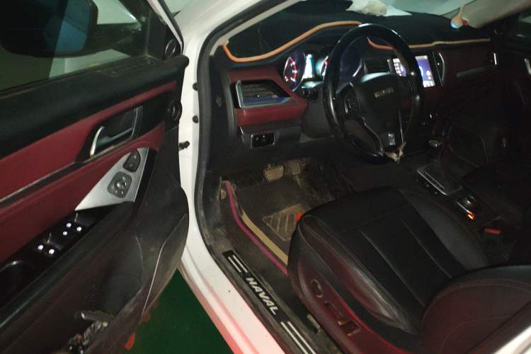 Used Haval H6 Coupe 2018 Red-Label 1.5T Automatic Two-Wheel Drive Ultra-Luxury Model