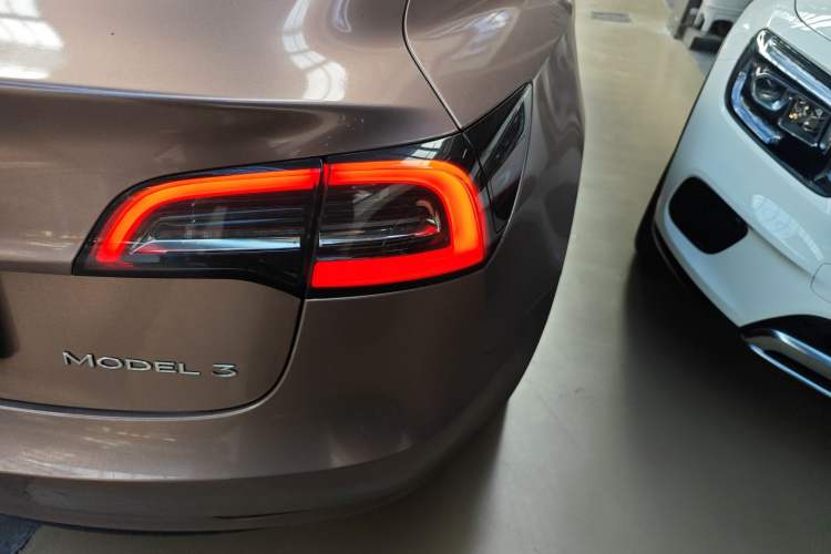 Used Tesla Model 3 2022 Rear-Wheel-Drive Version