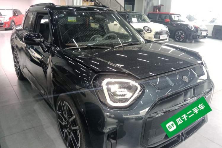 Used MINI Electric ACEMAN 2024 SE Racing Driver Exterior 1