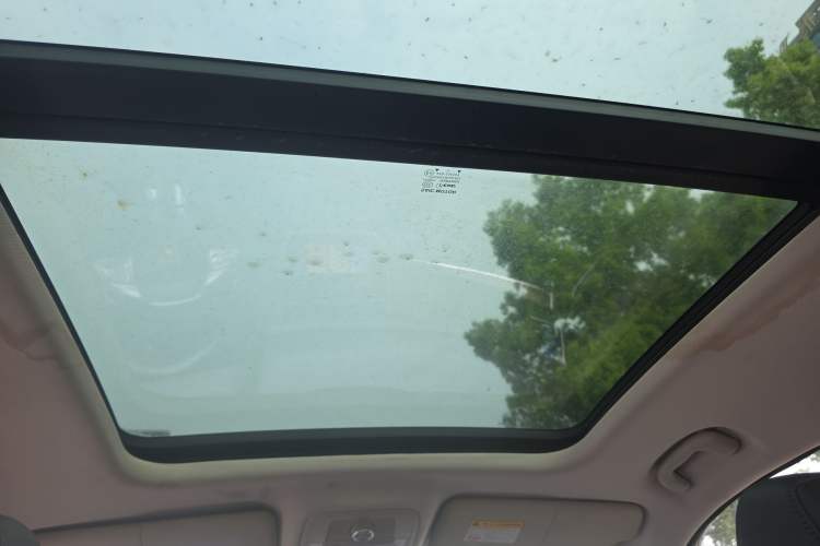 Used Roewe RX8 2019 30T Smart Connectivity Four-Wheel Drive Supreme Flagship Edition
