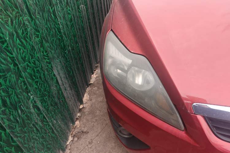 Used Ford Focus 2011 Hatchback 1.8L Automatic Fashion Edition
