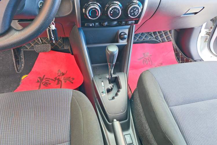 Used Toyota YARiS L Zhi Xuan 2016 Revised 1.5E CVT Charming Edition