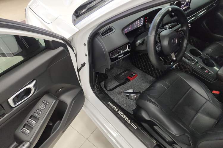 Used Honda Integra 2023 240TURBO CVT Leading Edition
