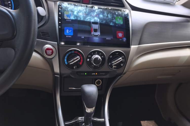 Used Honda Crider 2016 1.8L CVT Luxury Edition
