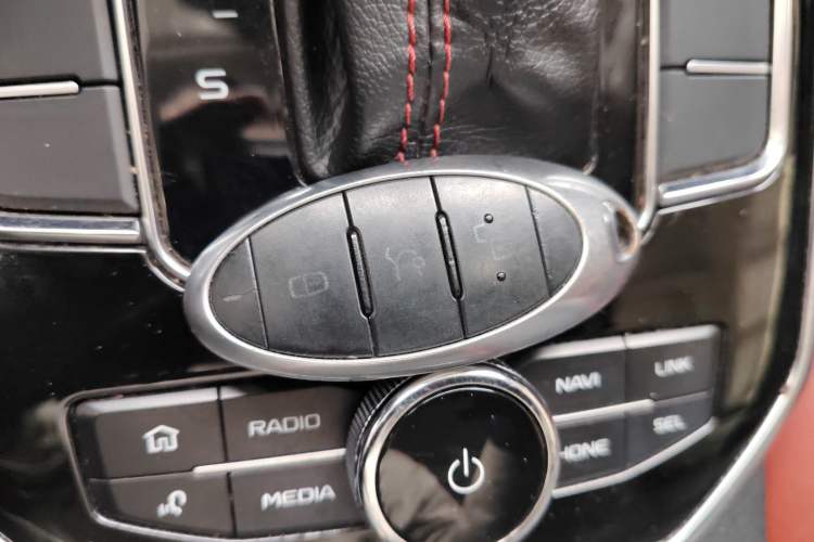 Used Bestune T33 2021 1.2T DCT Luxury Model
