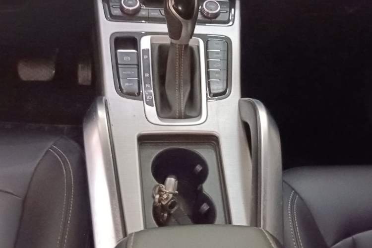 Used Geely Auto Emgrand X7 Sport 2016 1.8TD Automatic Smart Connectivity Version