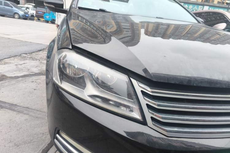 Used Volkswagen Magotan 2015 1.8TSI Advanced Model Right Front Headlight