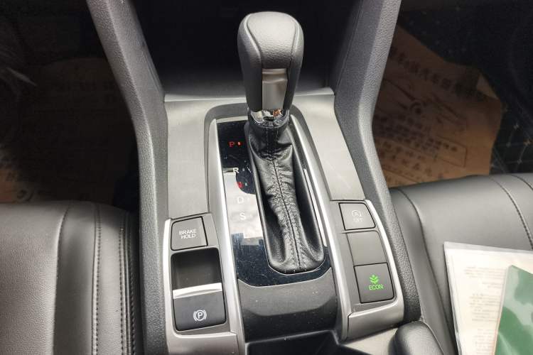 Used Honda Civic 2019 180TURBO CVT Shangdong Edition China VI Gear Lever