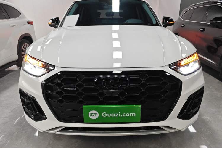 Used Audi Q5L 2022 Updated 45T Luxury Dynamic Version
