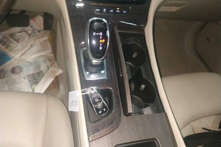 Used Buick LaCrosse 2018 28T Avenir
