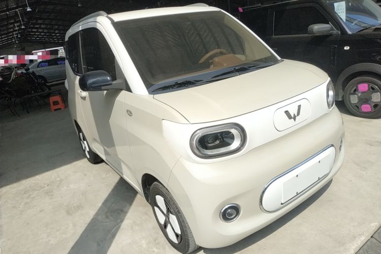 Used Wuling Hongguang MINIEV 2024 3rd Generation 215km Advanced Version
