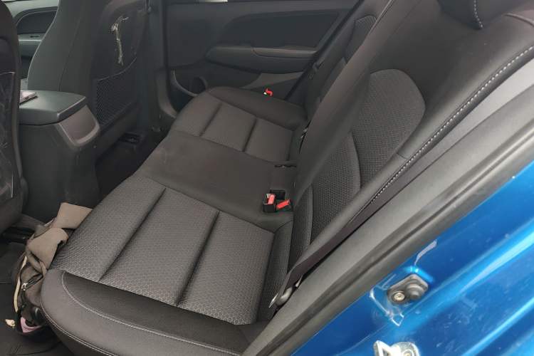 Used Hyundai Elantra (6th Generation / Lingdong) 2016 1.6L Automatic ZhiXuan – Elite Version Left Rear Seat