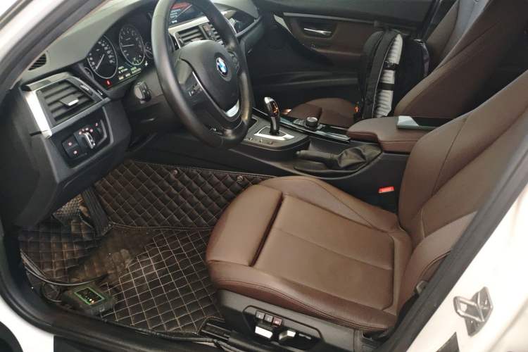 Used BMW 3 Series 2018 320Li Fashion Model
