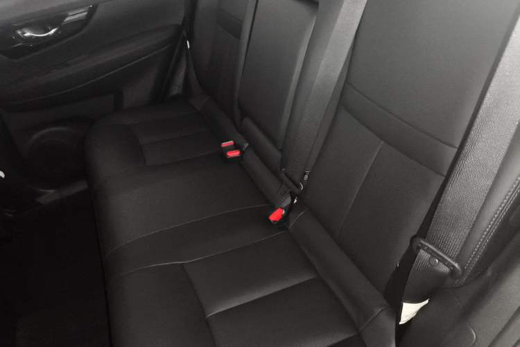 Used Nissan X-Trail 2021 2.0L CVT 2WD XL ITS SmartConnect Comfort Edition Left Rear Seat