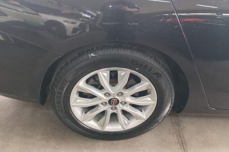 Used Hongqi H5 2019 30TD Dynamic Edition Right Rear Wheel Hub