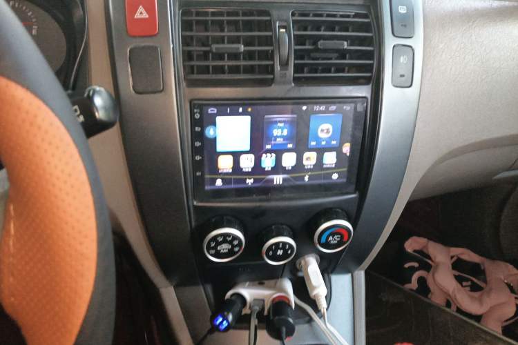 Used Hyundai Tucson 2009 2.0L Manual Two-Wheel Drive Fashion Edition