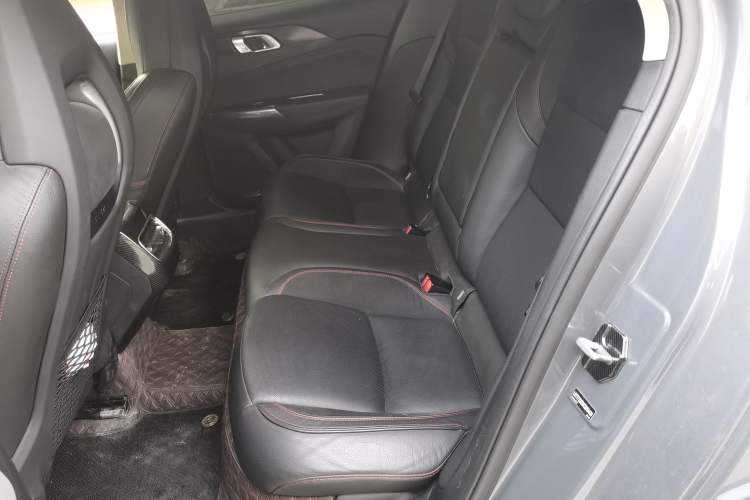 Used Lynk & Co 02 2018 1.5T DCT Two-Wheel Drive Pro Version China V Emission Standard
