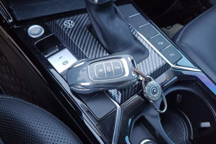 Used Volkswagen Passat 2022 330TSI Starry Luxury Edition
