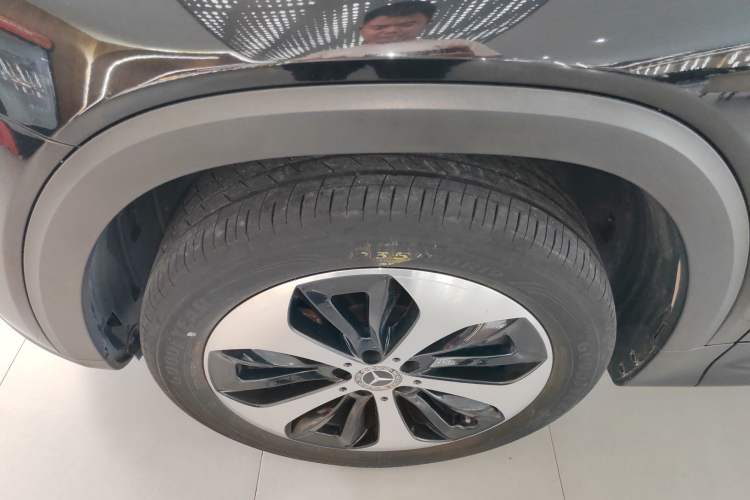 Used Mercedes-Benz GLB 2021 GLB 200 Fashion Model Left Front Wheel Hub