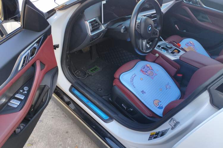 Used BMW i4 2023 eDrive40
