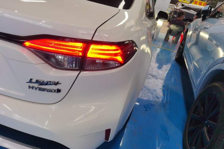 Used Toyota Levin 2022 Dual-Engine 1.8H E-CVT Luxury Edition Exterior 3