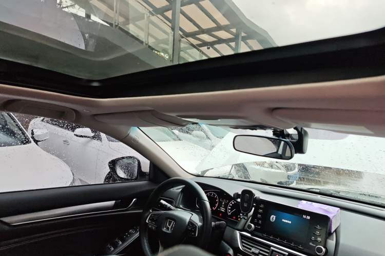 Used Honda Inspire 2019 260TURBO Elegant Edition China VI Emission Standard
