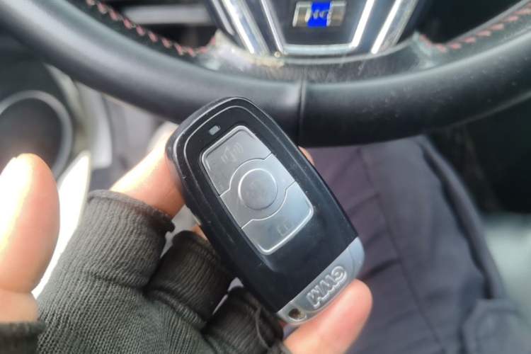 Used Haval H6 2016 Upgraded Model 1.5T Automatic Two-Wheel Drive Elite Version Vehicle Key