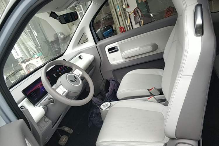 Used Wuling Air ev 2023 - Four Seats - Advanced Edition