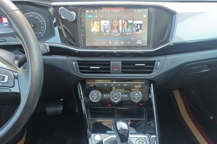 Used Volkswagen Tayron 2019 330TSI Two-Wheel Drive Luxury Model China VI Standard