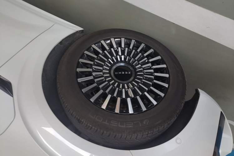 Used Zeekr 009 2022 ME Edition
