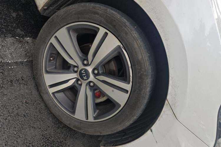 Used Kia K3 (Kai Shen) 2017 1.8L Automatic GLS Right Front Wheel Hub