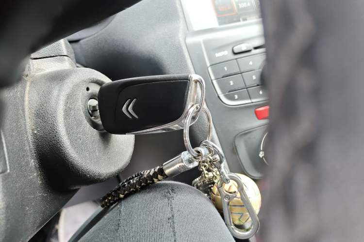 Used Citroen C4L 2014 1.8L Intelligent Drive Automatic Enjoyment Model
