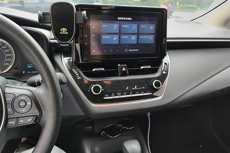 Used Toyota Corolla 2021 1.2T S-CVT Elite PLUS Edition Audio And AC Panel