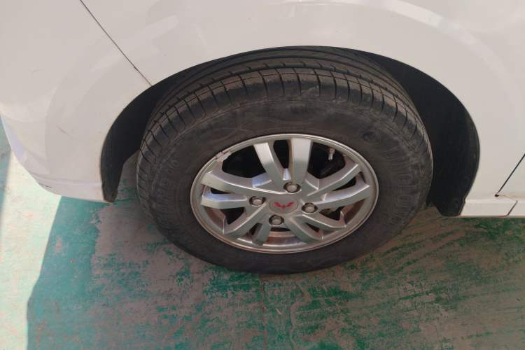 Used Wuling Hongguang 2021 1.5L Facelifted S Comfort Version with Electric Power Steering LAR