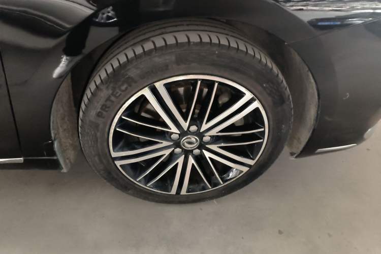 Used Dongfeng Aeolus A9 2016 1.8T Luxury Model
