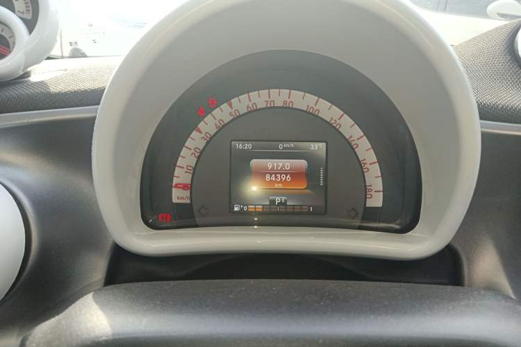 Used smart fortwo 2016 0.9T 66kW Hardtop Pioneer Edition Instrument Cluster