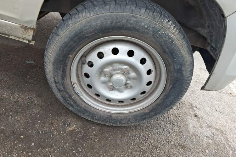 Used Wuling Zhiguang 2013 1.0L Practical Version