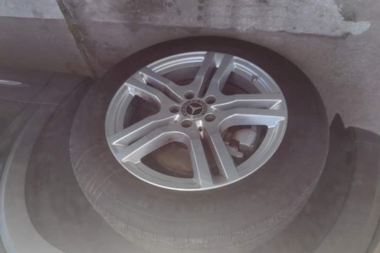 Used Mercedes-Benz GLB 2022 Second Facelift GLB 200 Fashion Edition Exterior 4