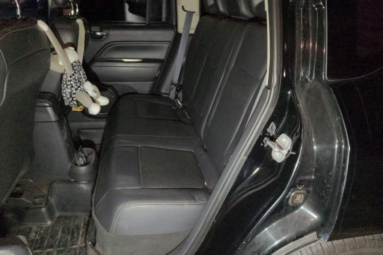 Used Jeep Compass 2013 2.0L two-wheel drive luxury version