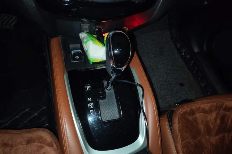 Used Nissan X-Trail 2019 2.0L CVT Smart Connect Comfort Edition 2WD
