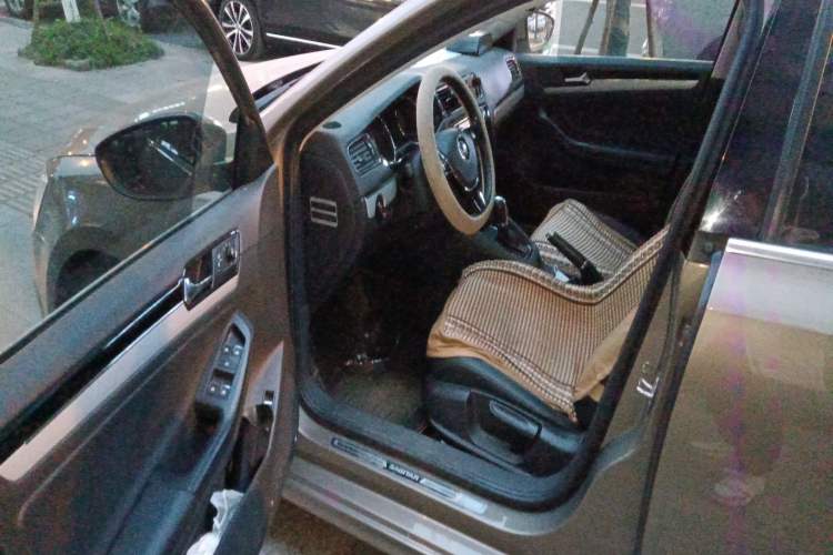 Used Volkswagen Sagitar 2017 1.6L Automatic Comfort Model