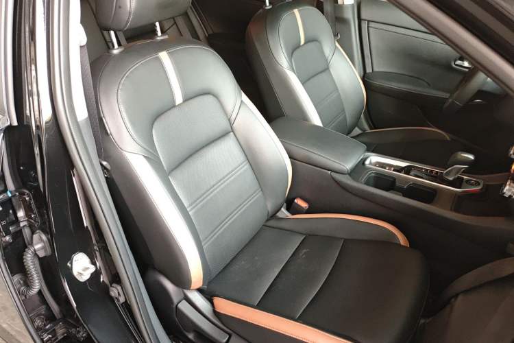 Used Nissan Sylphy 2023 1.6L CVT Black Gold Edition