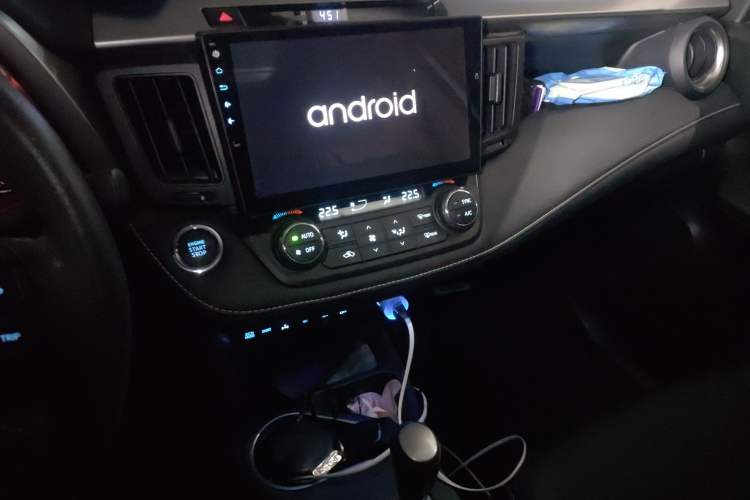 Used Toyota RAV4 2016 2.5L Automatic 4x4 Elite Edition
