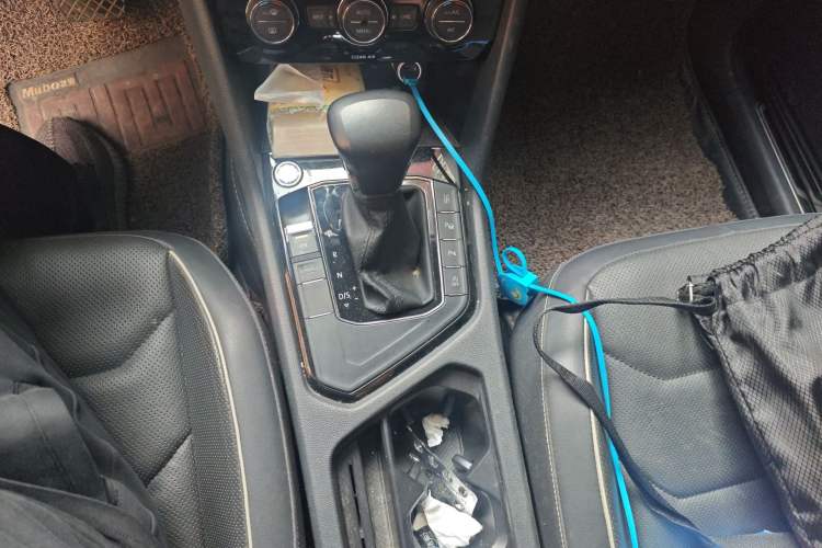 Used Volkswagen Tiguan L 2017 330TSI Automatic Two-Wheel Drive Flagship Edition