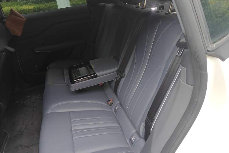 Used VOYAH COURAGE 2024 Long-Range Smart Edition