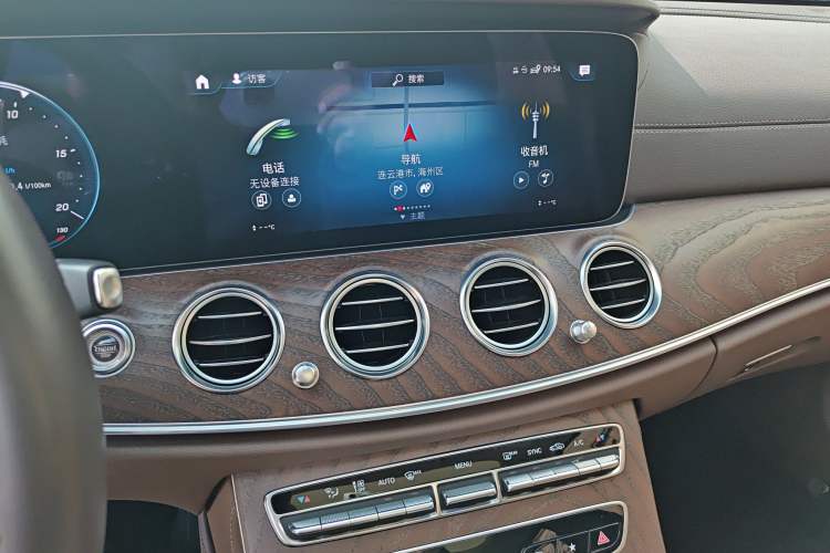 Used Mercedes-Benz E-Class 2022 Second Facelift E 260 L