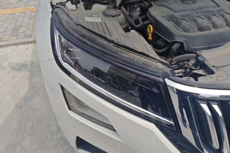 Used Skoda Kodiaq GT 2019 TSI330 Two-Wheel-Drive Luxury Edition China V Standard Right Front Headlight